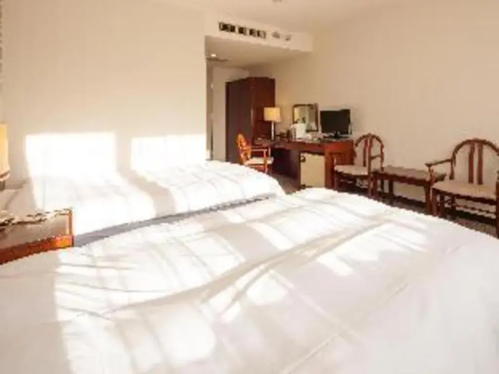 Bed in Fukuyama Terminal Hotel Bed in Fukuyama Terminal Hotel