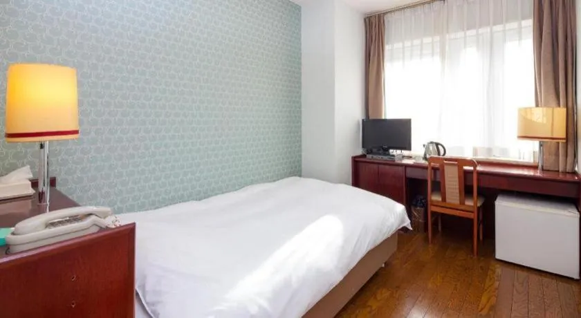 Bed in Fukuyama Terminal Hotel