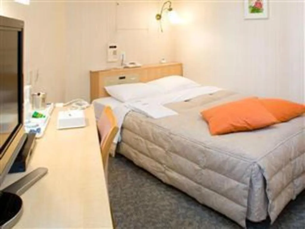 Bed in Pearl Hotel Kawasaki