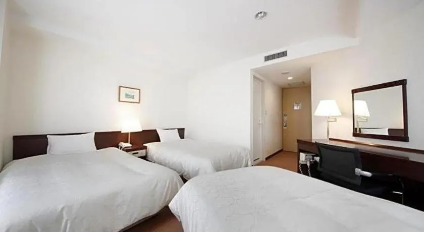 Bed in Sotetsu Fresa Inn Nagano eki Higashiguhci