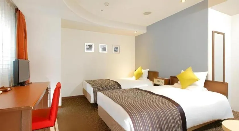 Bed in Utsunomiya Higashi Hotel