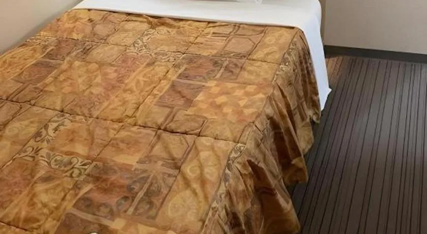 Bed in Shizuoka Daiichi Hotel