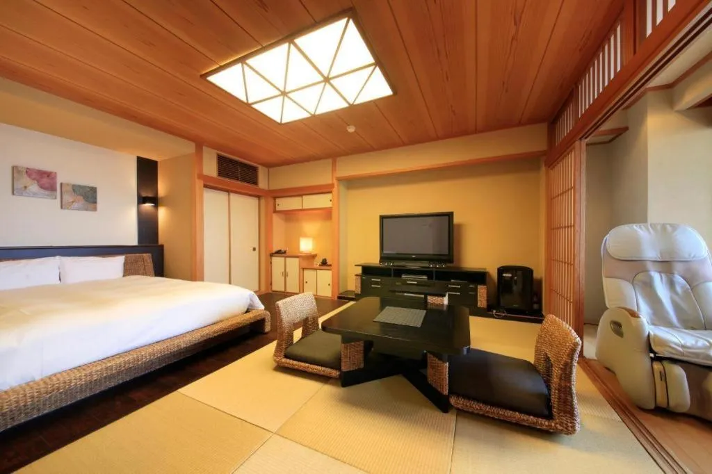 Bed in Luxury Wa Hotel Kaze No Kaori