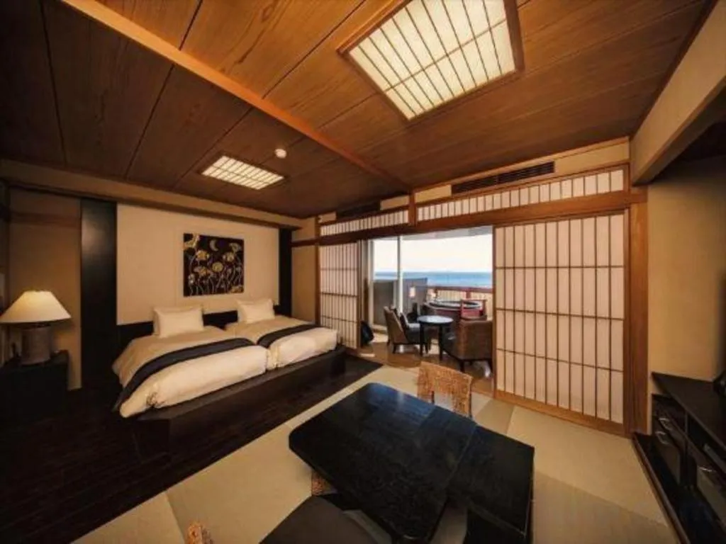 Bed in Luxury Wa Hotel Kaze No Kaori