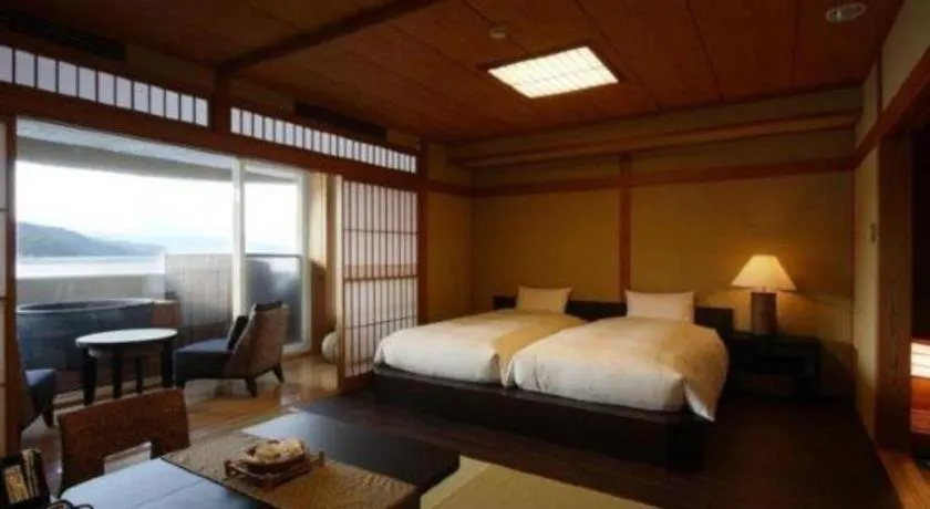 Bed in Luxury Wa Hotel Kaze No Kaori
