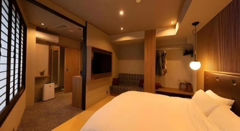 Bed in Hotel Matsumotoro