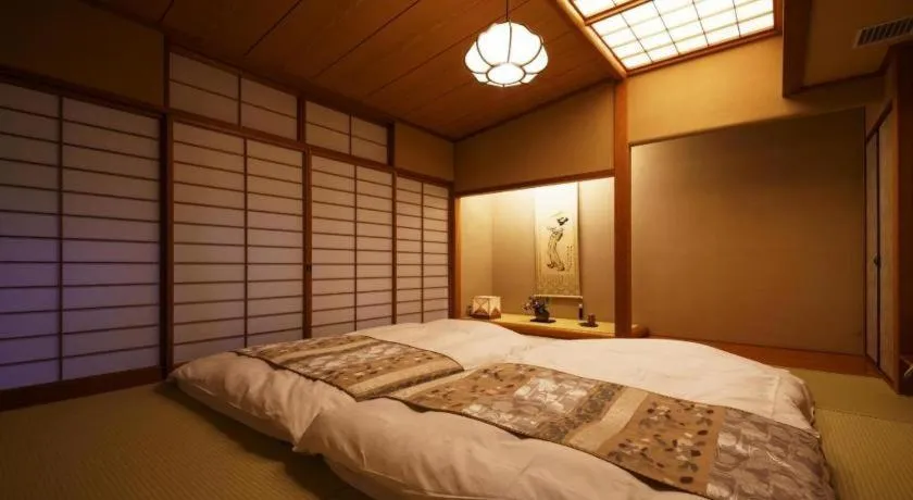 Bed in Shiratamano Yu Kahou