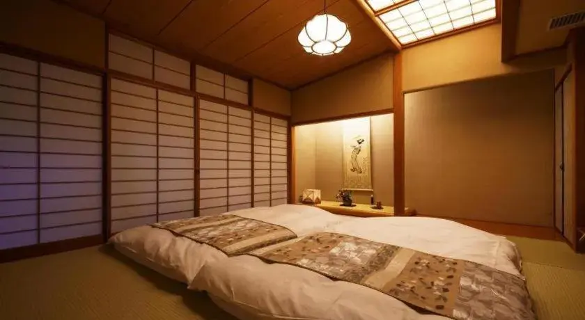 Bed in Shiratamano Yu Kahou Bed in Shiratamano Yu Kahou