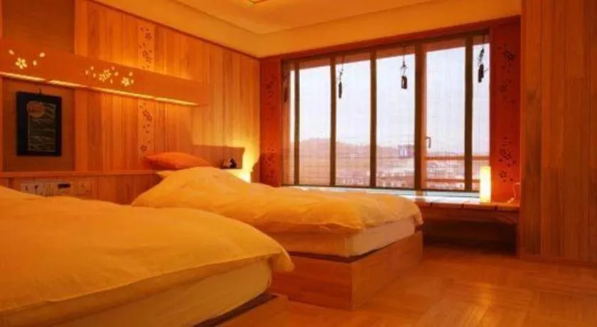 Bed in Shiratamano Yu Kahou