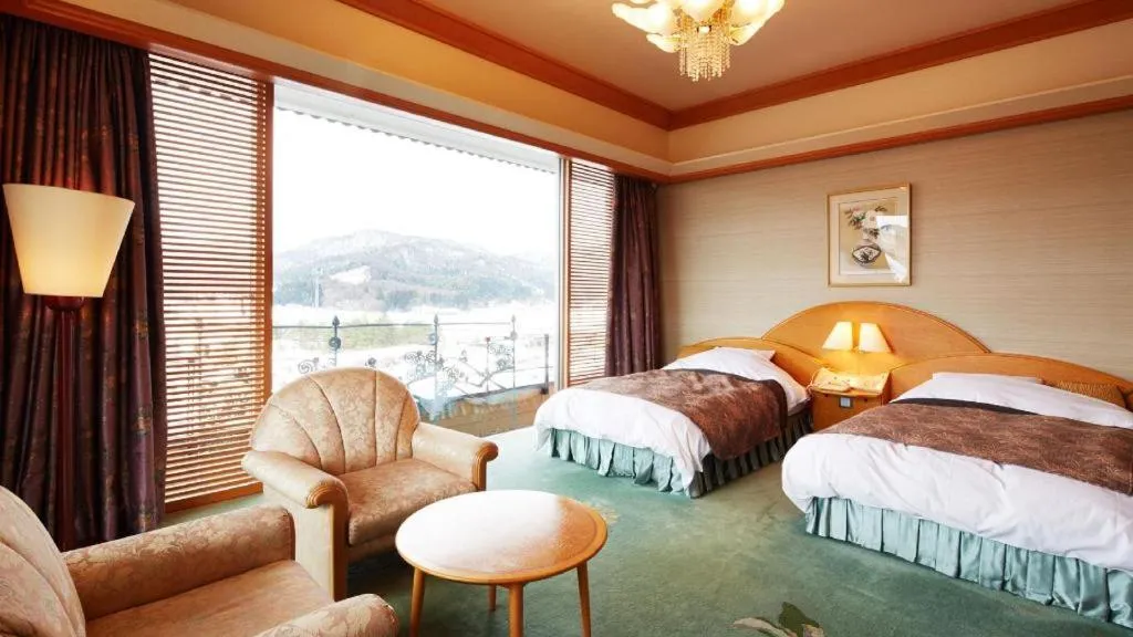 Bed in Shiratamano Yu Senkei