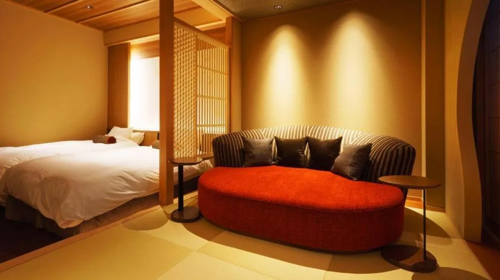 Bed in Shiratamano Yu Senkei