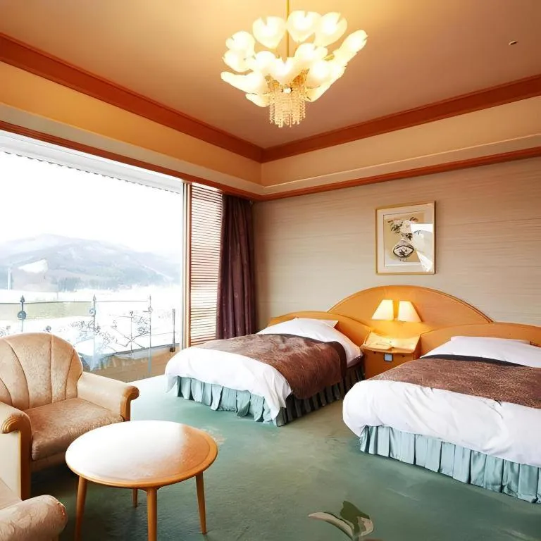 Bed in Shiratamano Yu Senkei