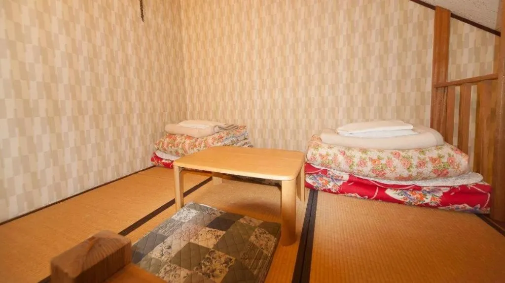 Bed in Country Inn Canadian House