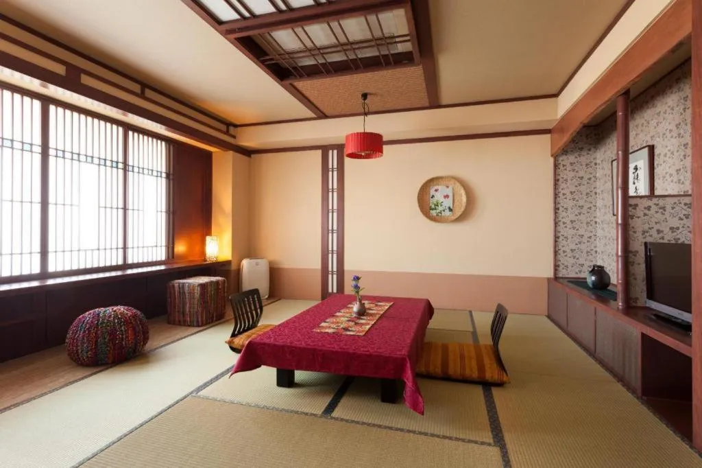 Bed in Otaru Furukawa Hotel