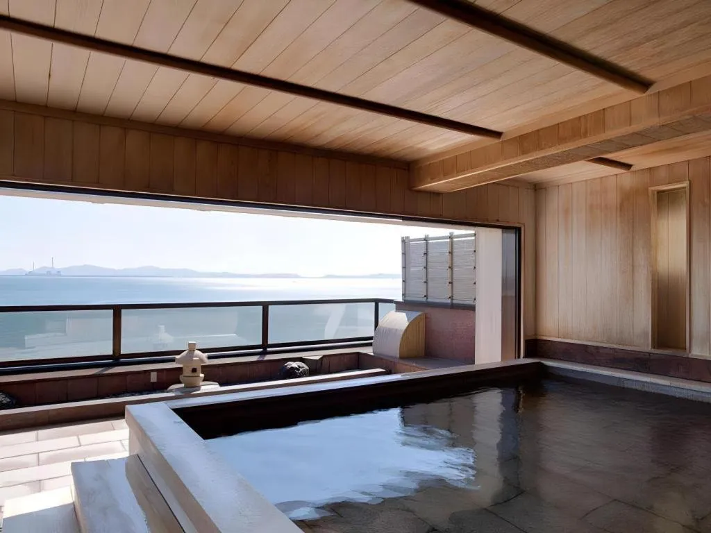 Shinojima Royal Hotel Kasuisou