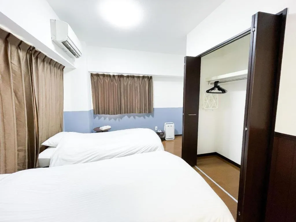 Bed in Villa Coast Nishimachi - Guesthouse in Okinawa