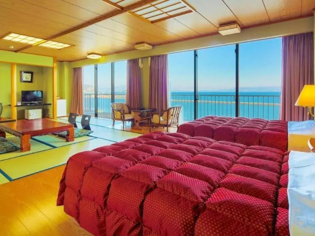 Bed in Ibusuki Onsen Hotel Shougetsu Bed in Ibusuki Onsen Hotel Shougetsu