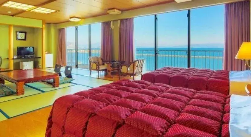 Bed in Ibusuki Onsen Hotel Shougetsu Bed in Ibusuki Onsen Hotel Shougetsu