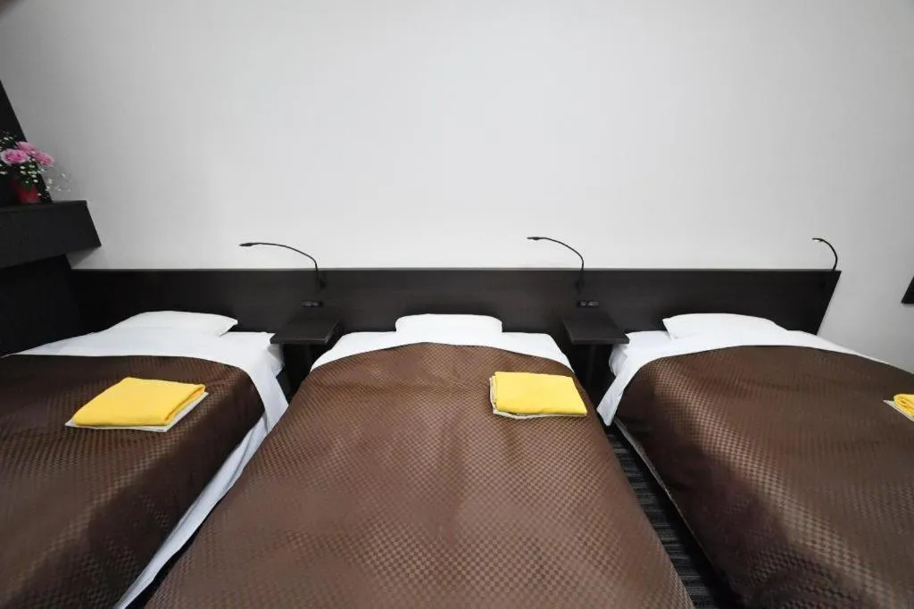 Bed in Business Hotel BL Kuwana