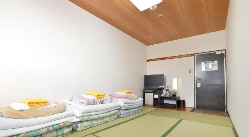 Bed in Business Hotel BL Kuwana