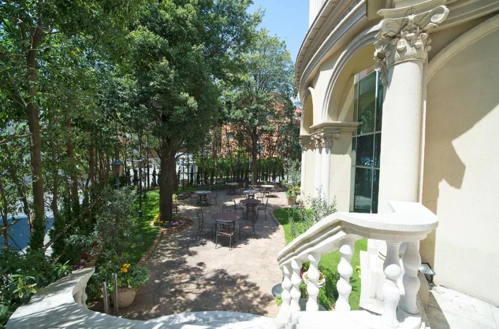 Shonan Kamakura Crystal Hotel