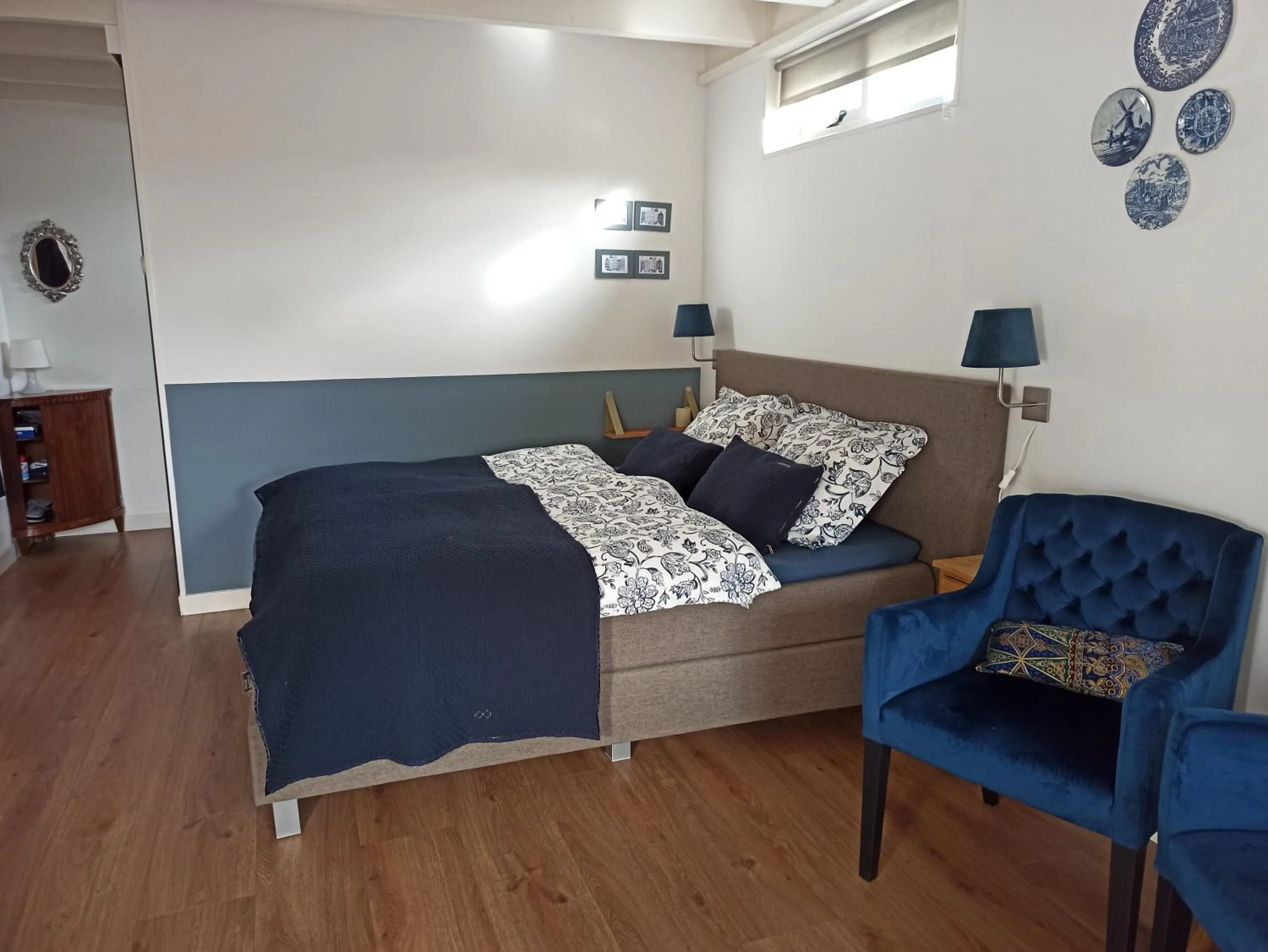 Photo of the whole room, Bed in B&B Hoofddorp