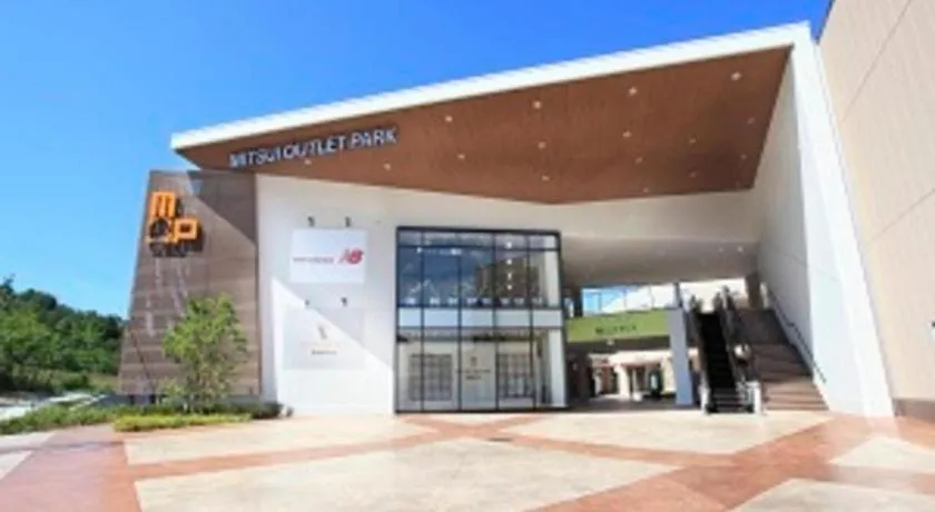 Business Green Hotel Hino