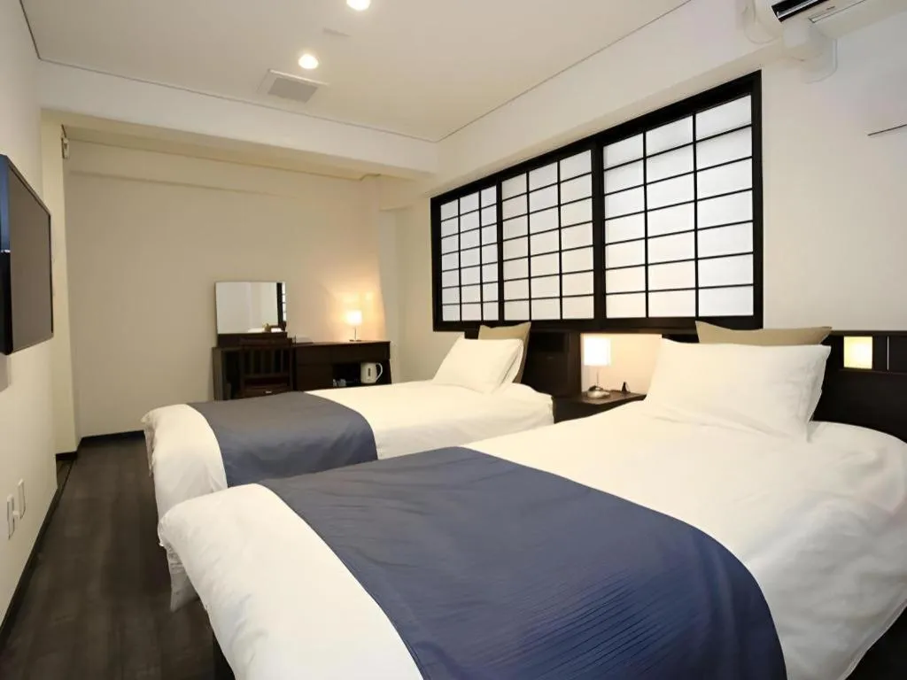 Bed in Rozy Hotel Namba