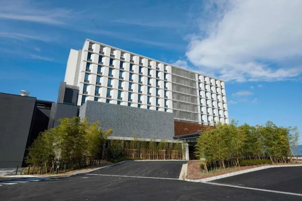 HOTEL CLAD HOTEL CLAD