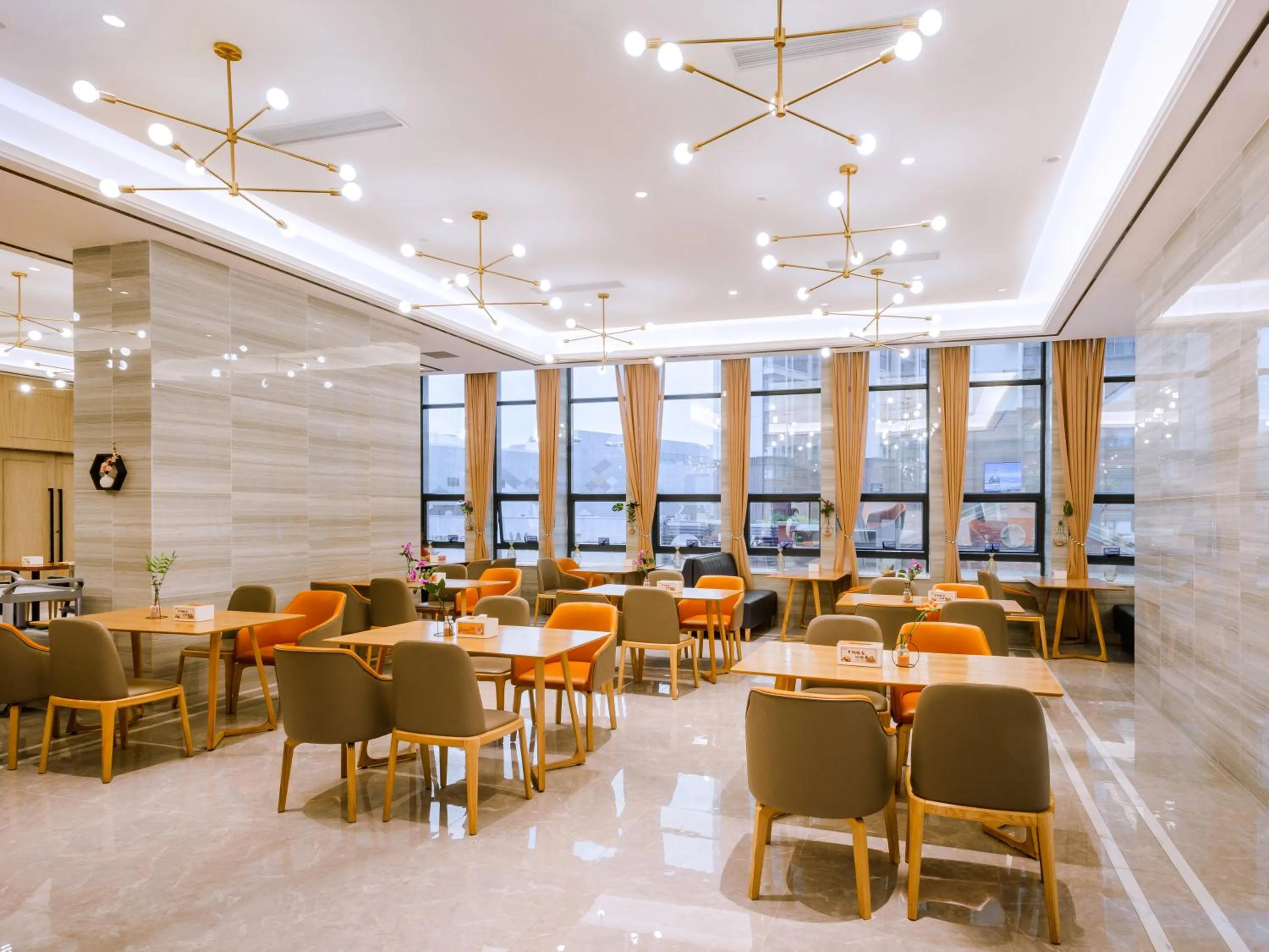 Restaurant/places to eat in Echarm Hotel - Foshan Sanshui Wanda Plaza