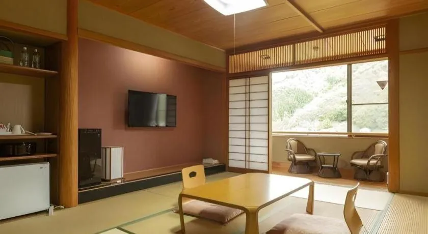 Hotel Silk Onsen Yamabiko