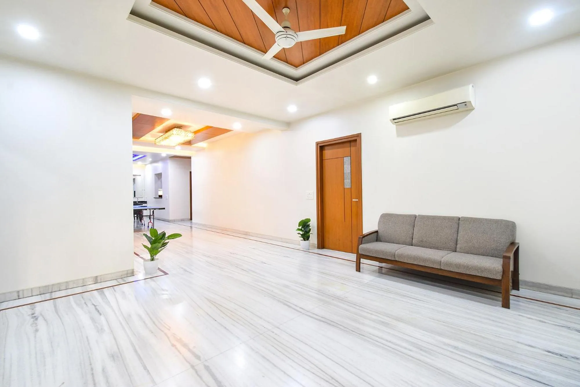 Lobby or reception in FabHotel De Alphabet II - Nr Ameerpet Metro Station