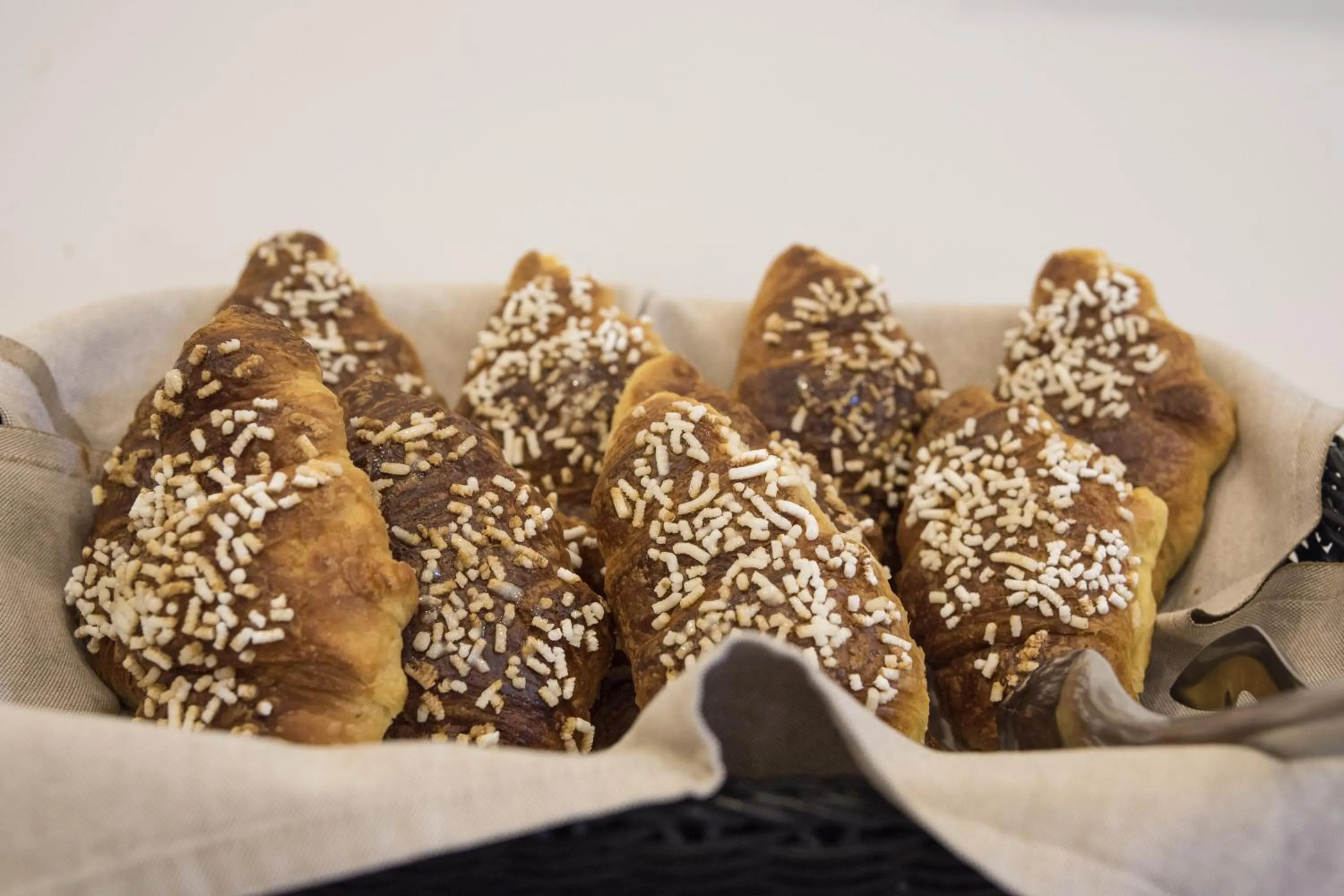 Continental breakfast in Sisters Hotel
