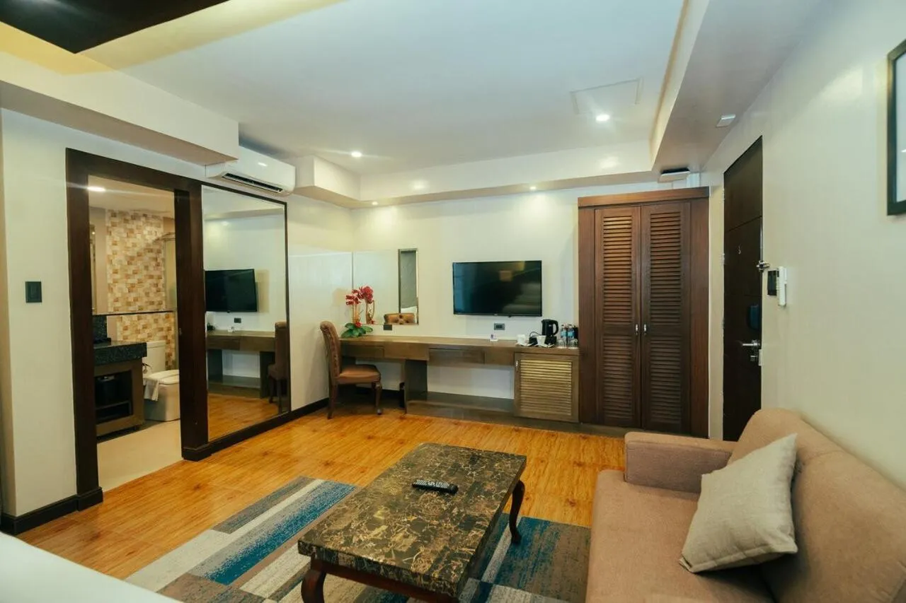 Alona by Jpark Island Resort