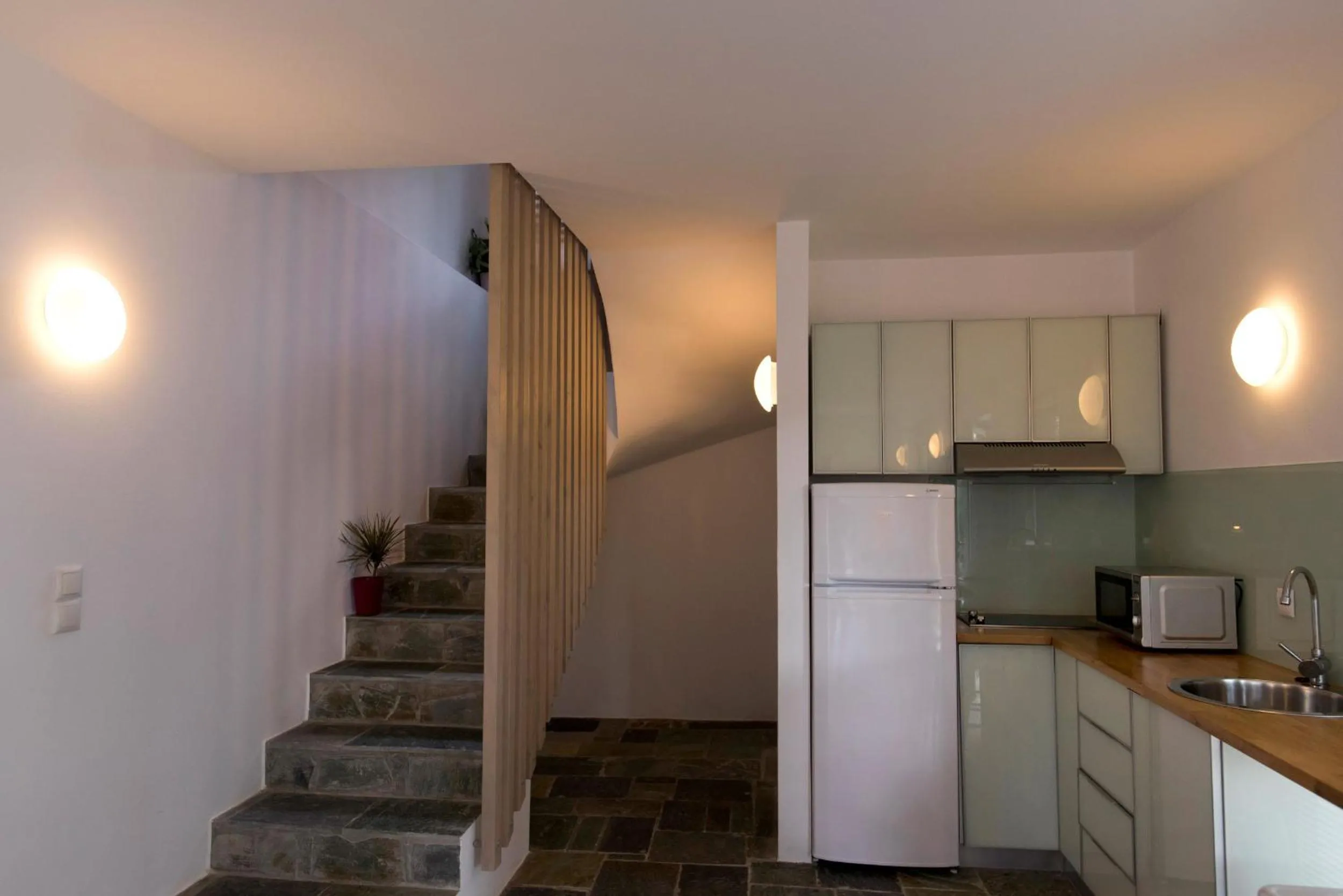 Kitchen or kitchenette in Proimos Apartments