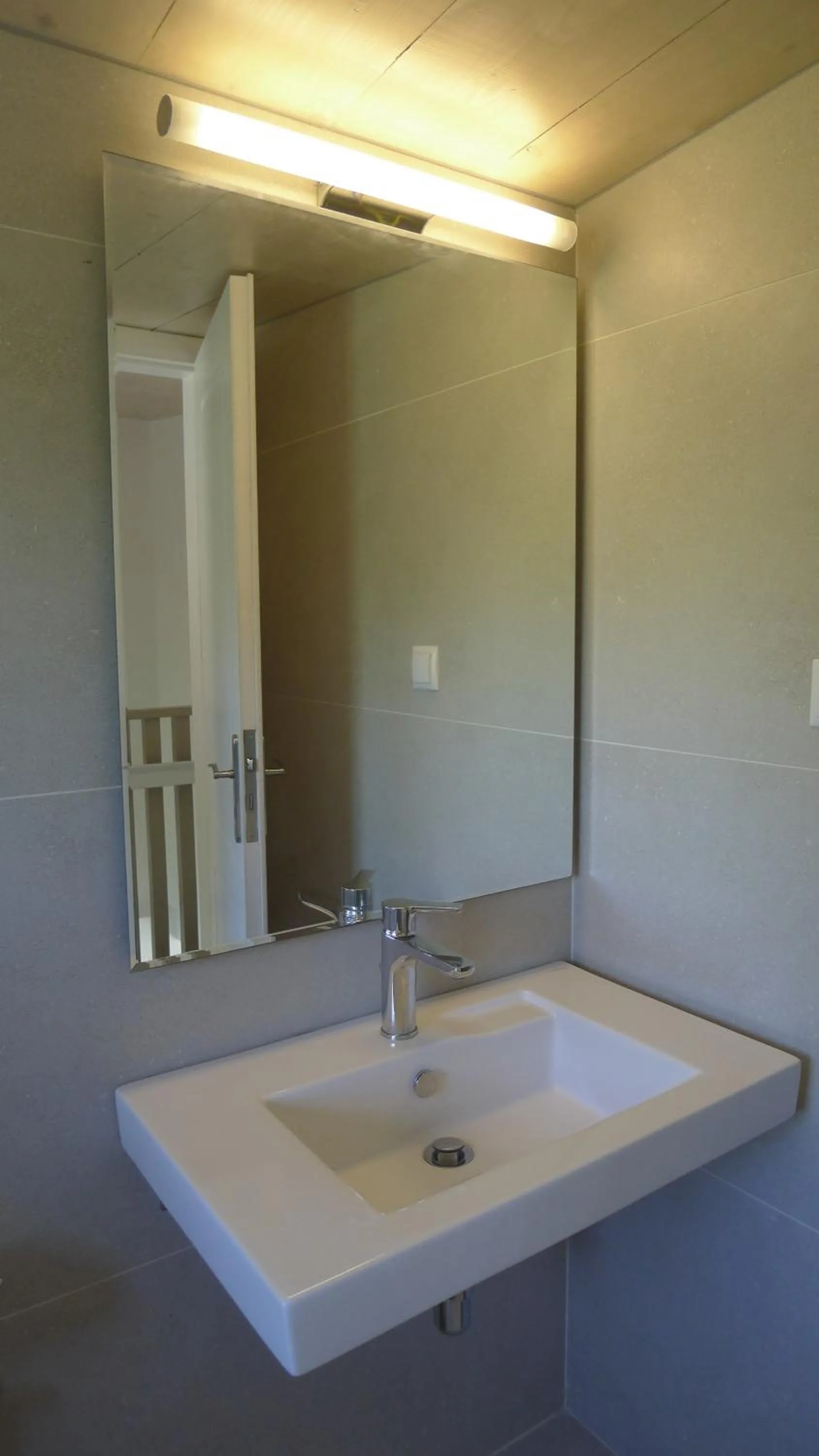 Bathroom in Proimos Apartments
