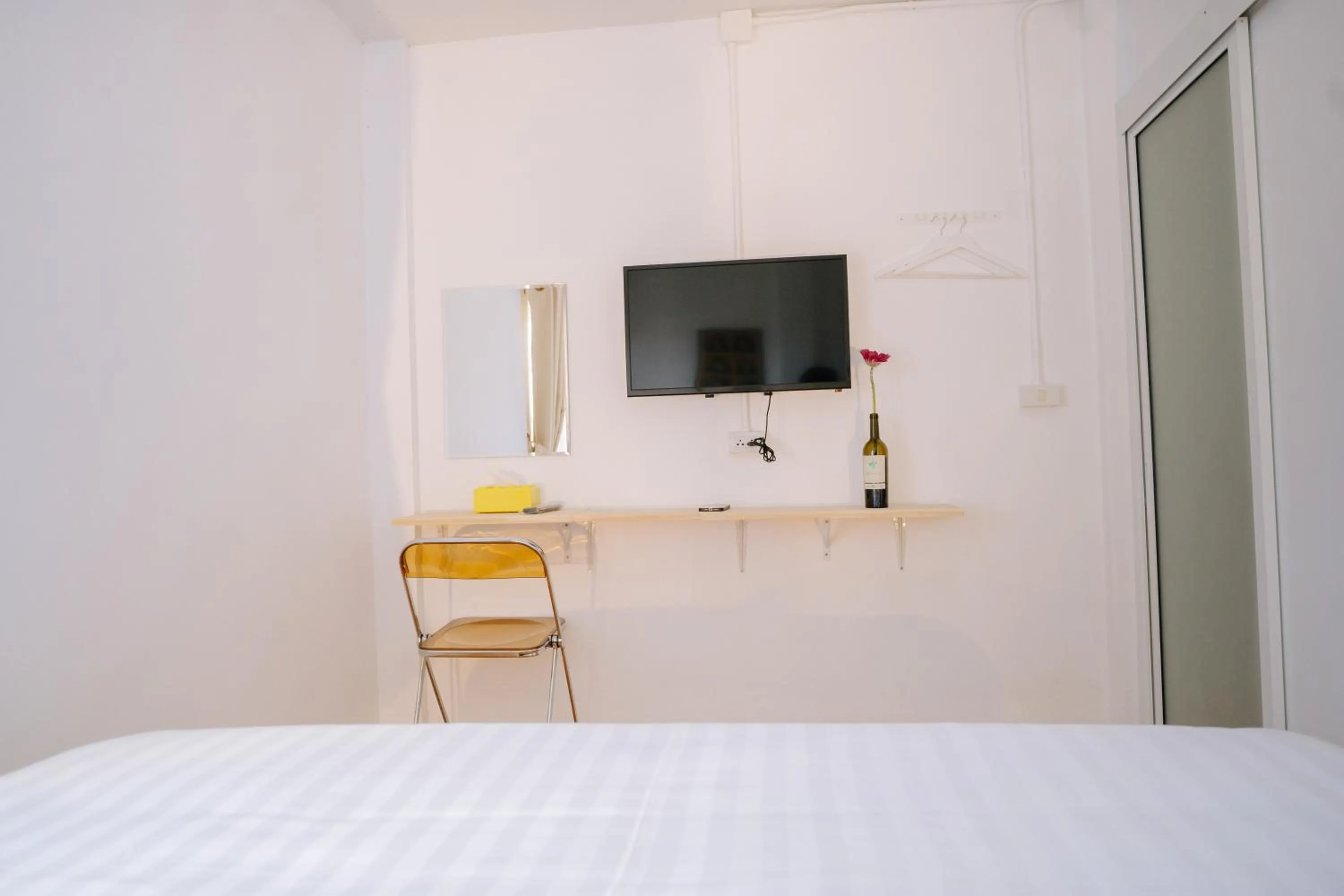 Photo of the whole room, Bed in B&B Chiangrai