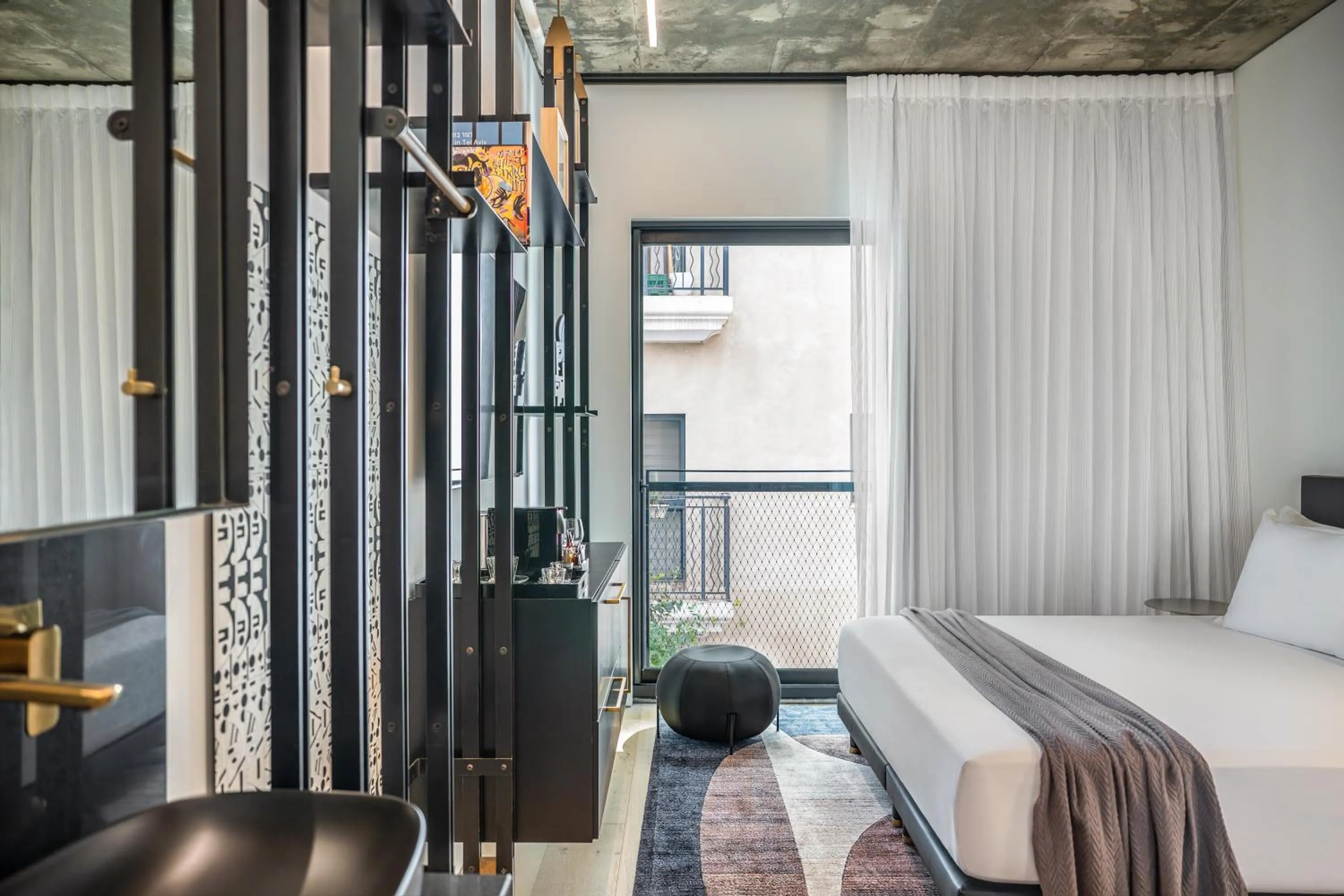 Bed in Gymnasia Isrotel, a Tribute Portfolio Hotel