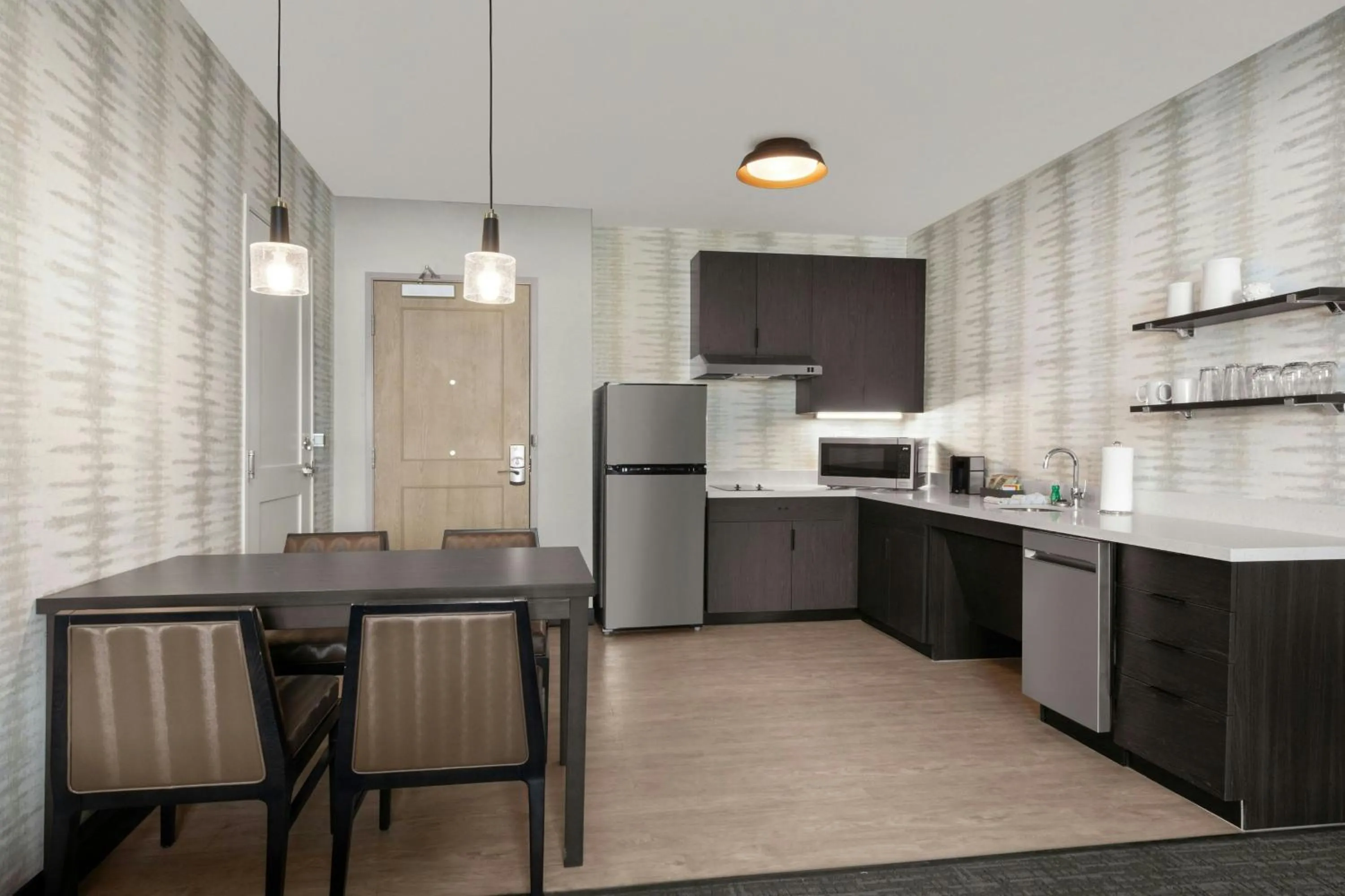 Kitchen or kitchenette in Residence Inn Yuma by Marriott