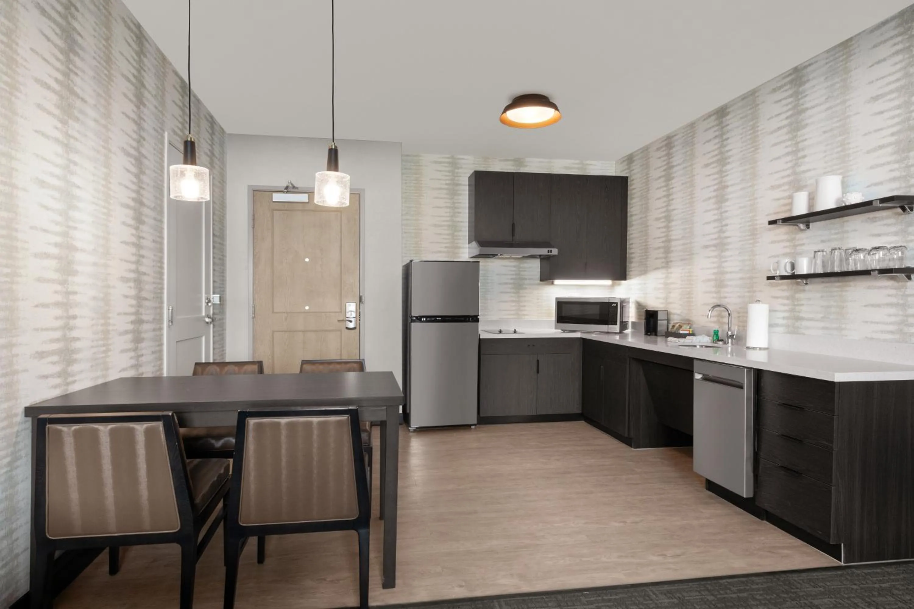 Kitchen or kitchenette in Residence Inn Yuma by Marriott