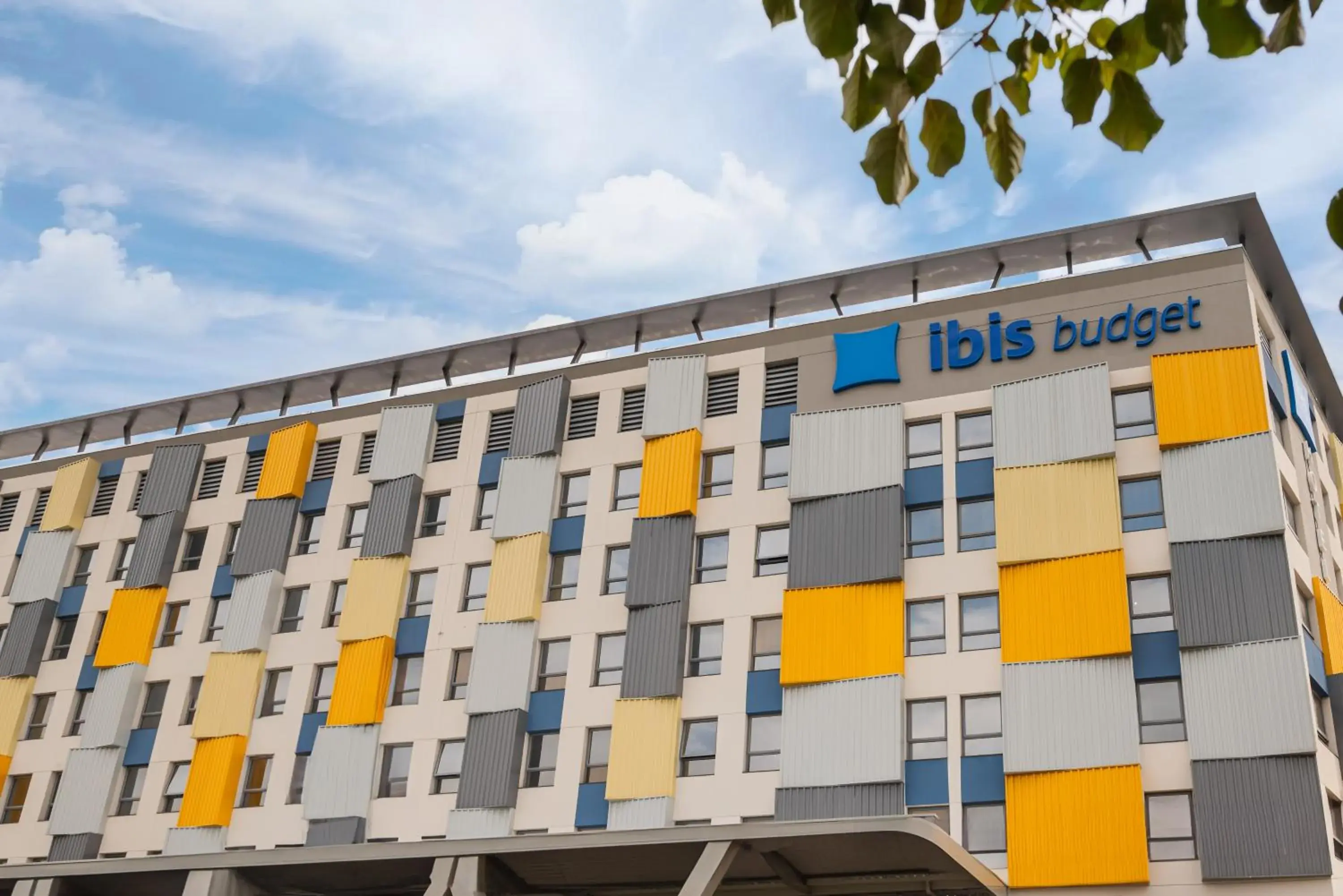 Property building in Ibis Budget Guarulhos Aeroporto Property building in Ibis Budget Guarulhos Aeroporto