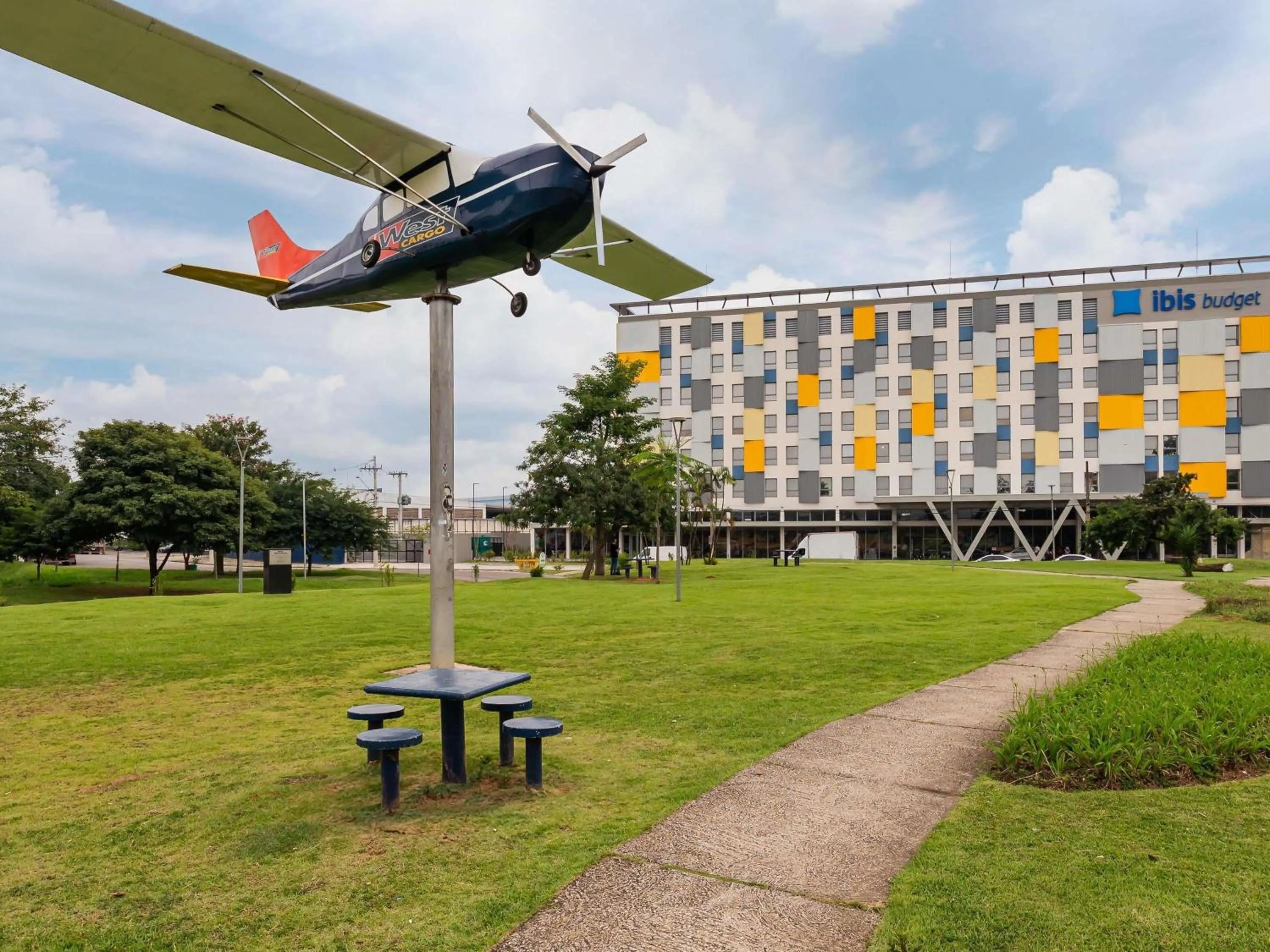 Property building in Ibis Budget Guarulhos Aeroporto