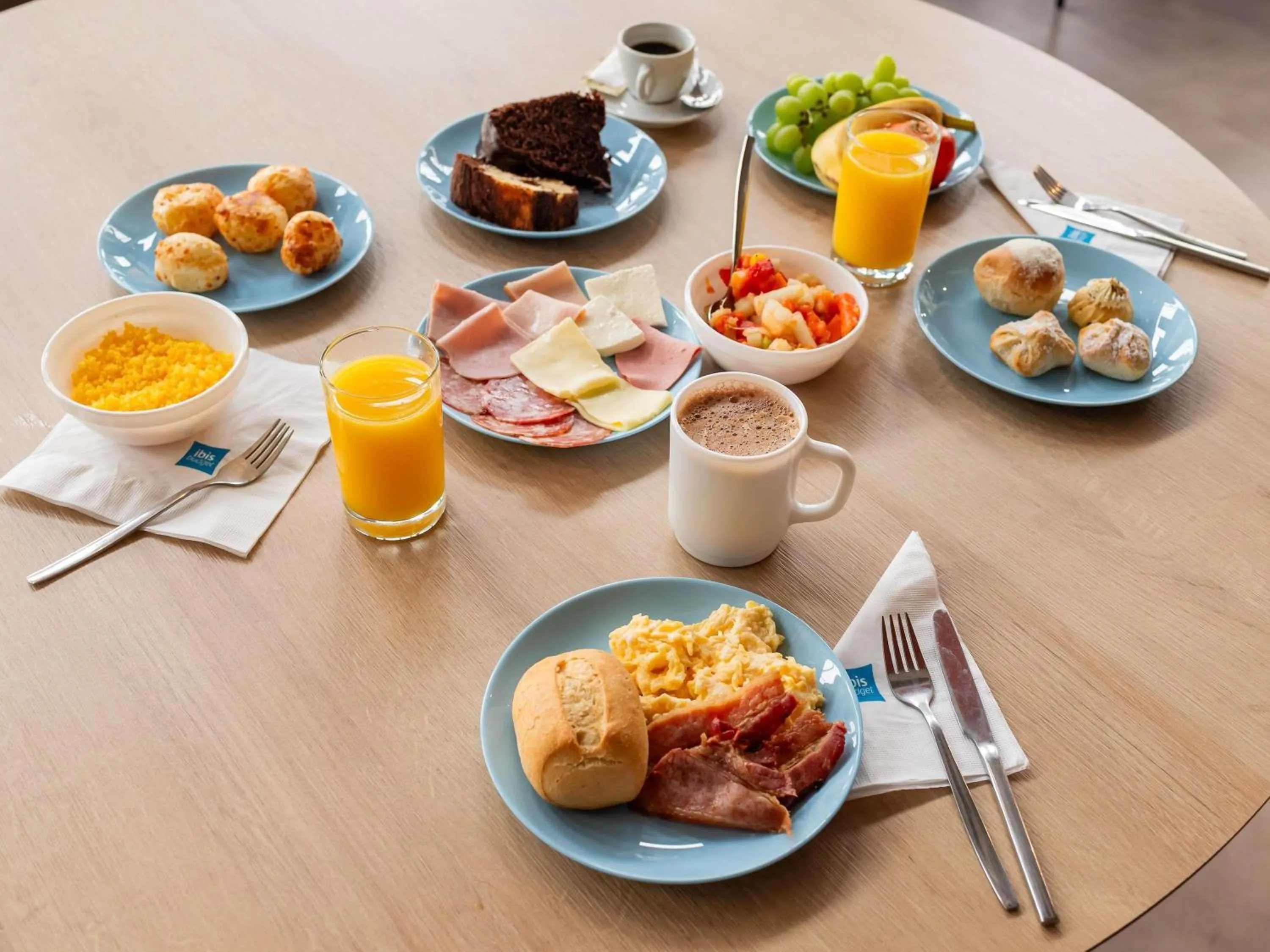 Breakfast in Ibis Budget Guarulhos Aeroporto