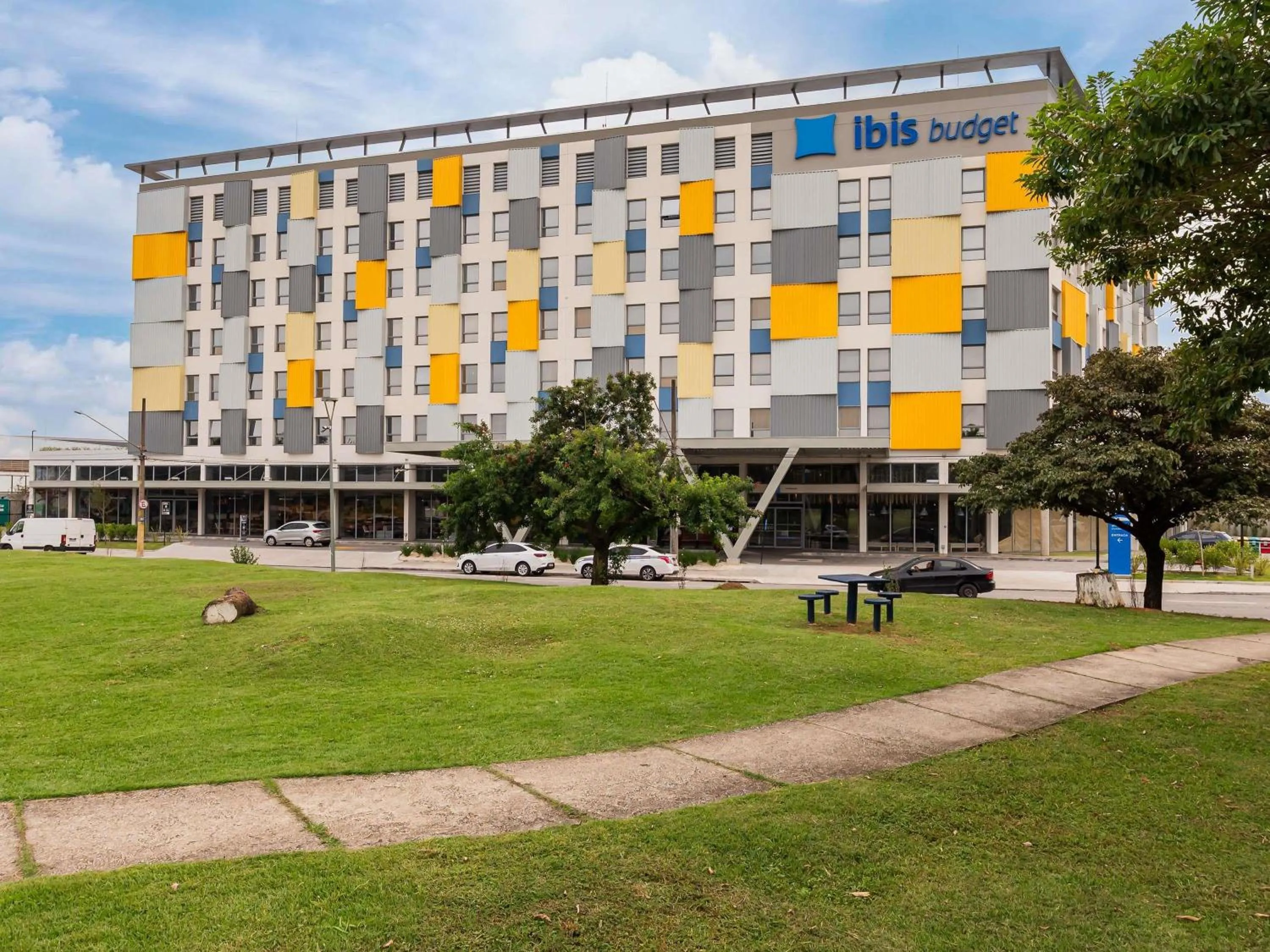 Property building in Ibis Budget Guarulhos Aeroporto