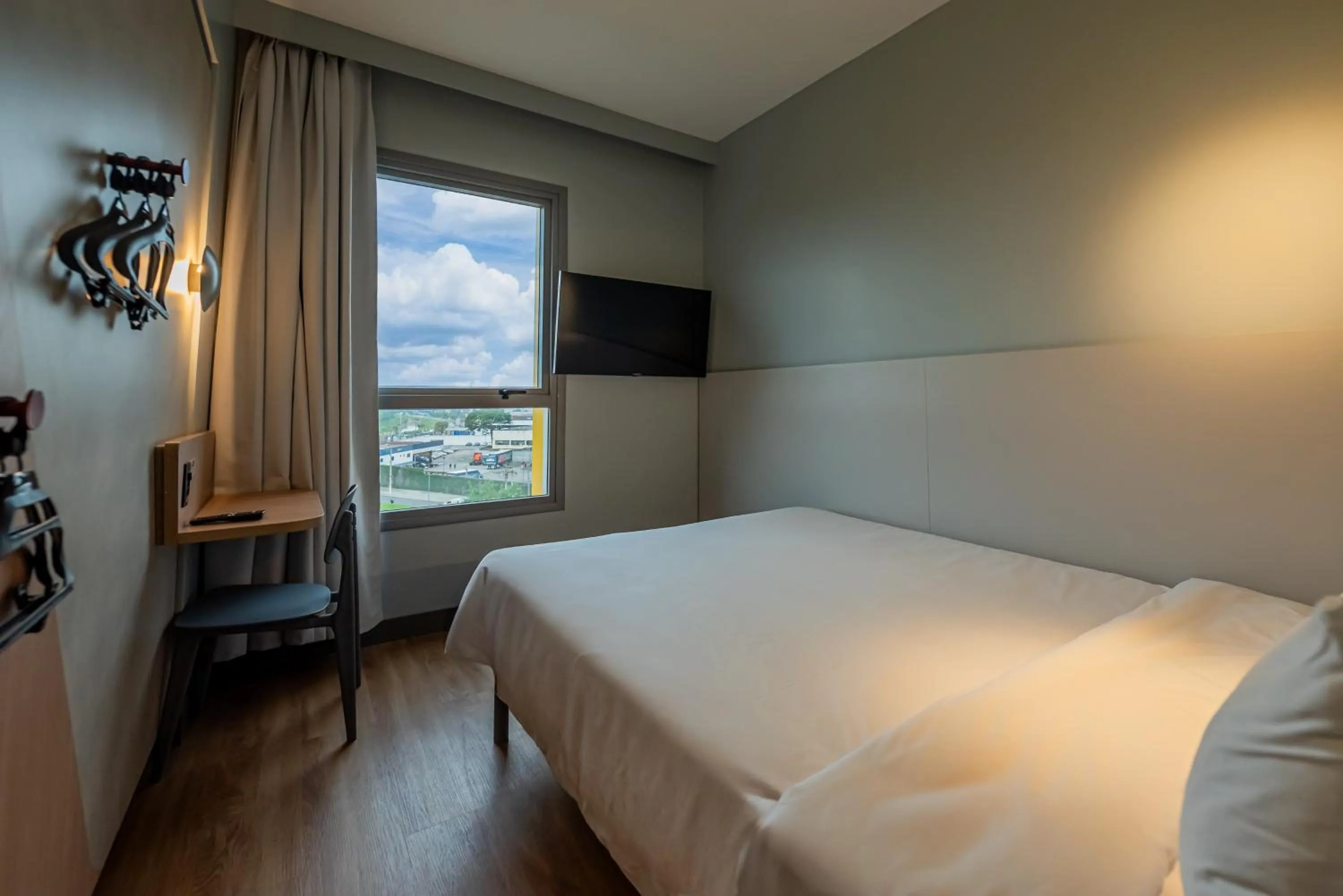 Bed in Ibis Budget Guarulhos Aeroporto