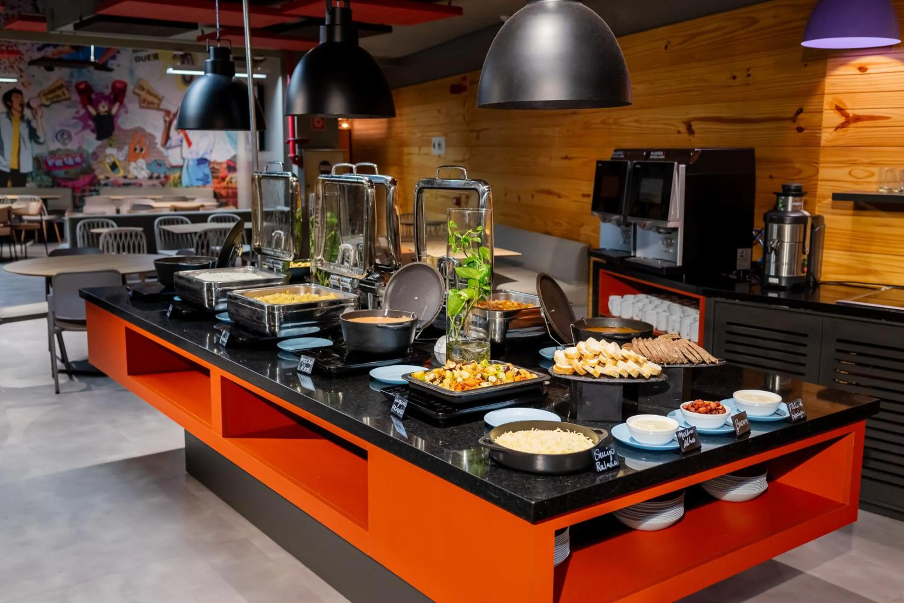 Food and drinks in Ibis Budget Guarulhos Aeroporto