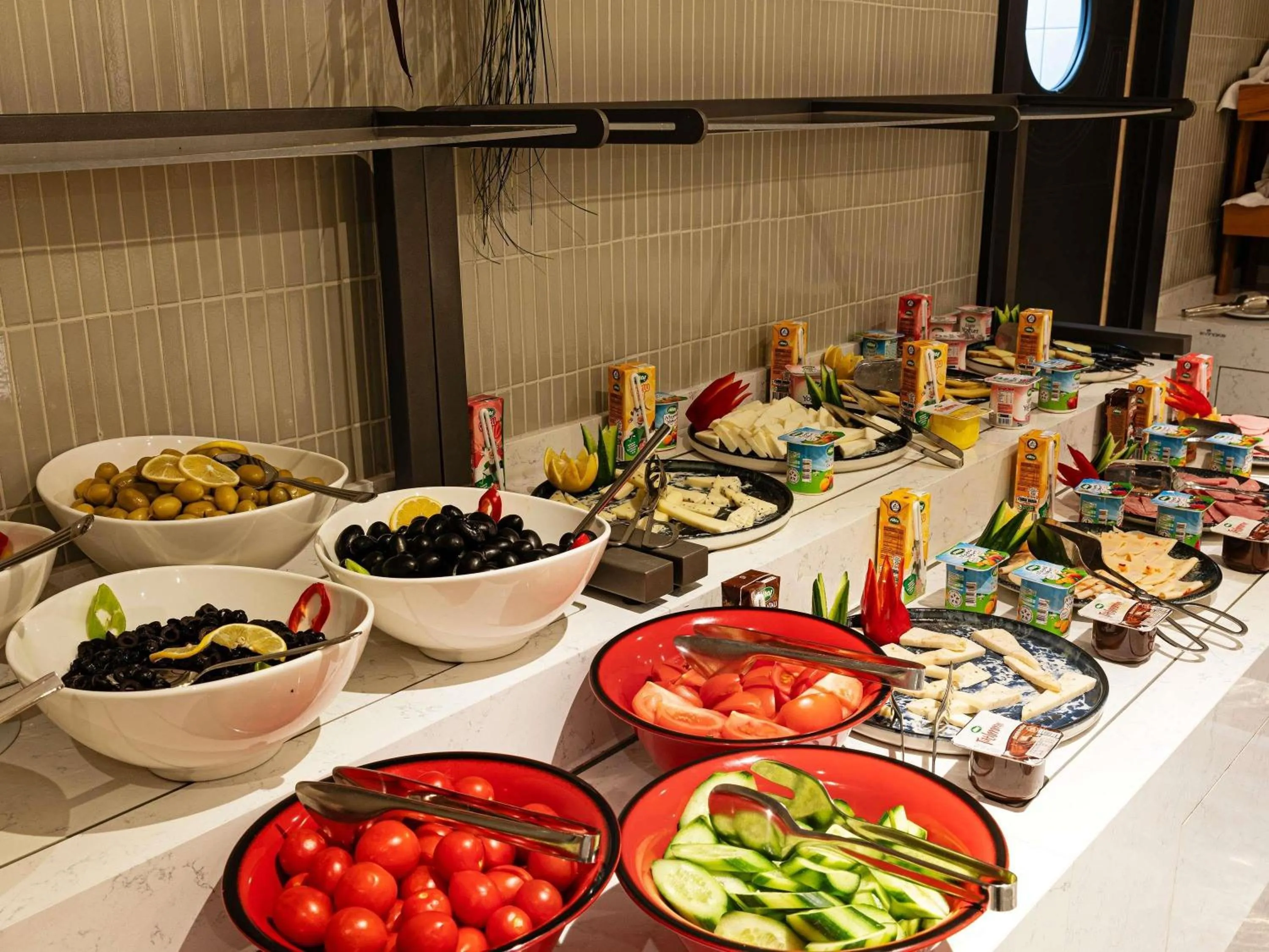 Restaurant/places to eat in Levni Istanbul Hotel Handwritten Collection by ACCOR