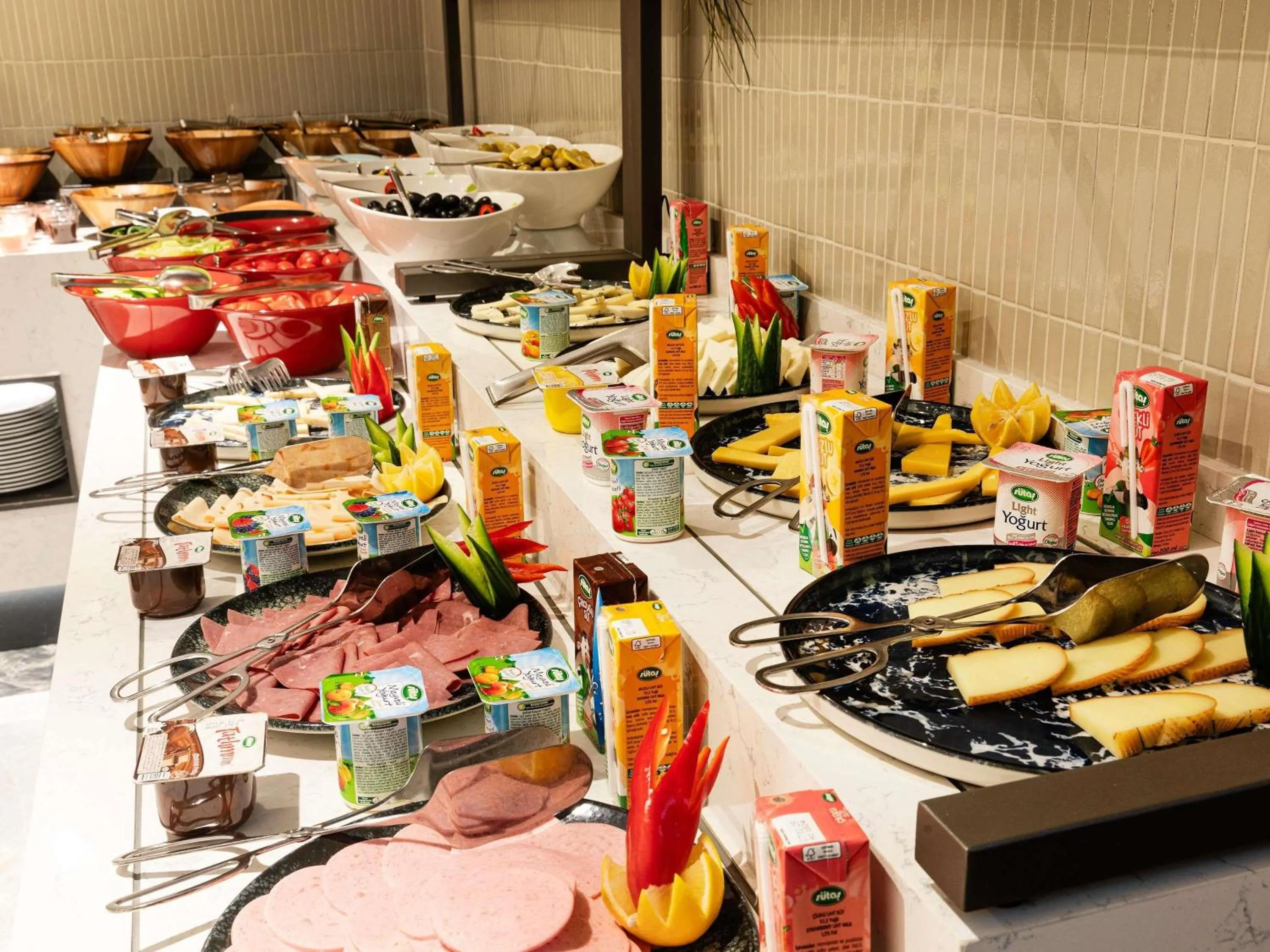 Restaurant/places to eat in Levni Istanbul Hotel Handwritten Collection by ACCOR