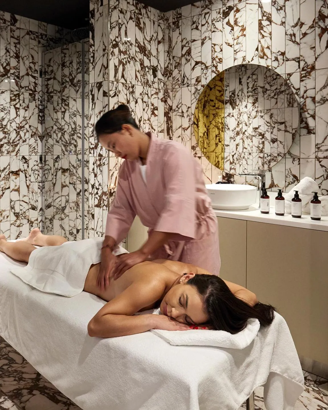 Massage in Mama Shelter Dubai