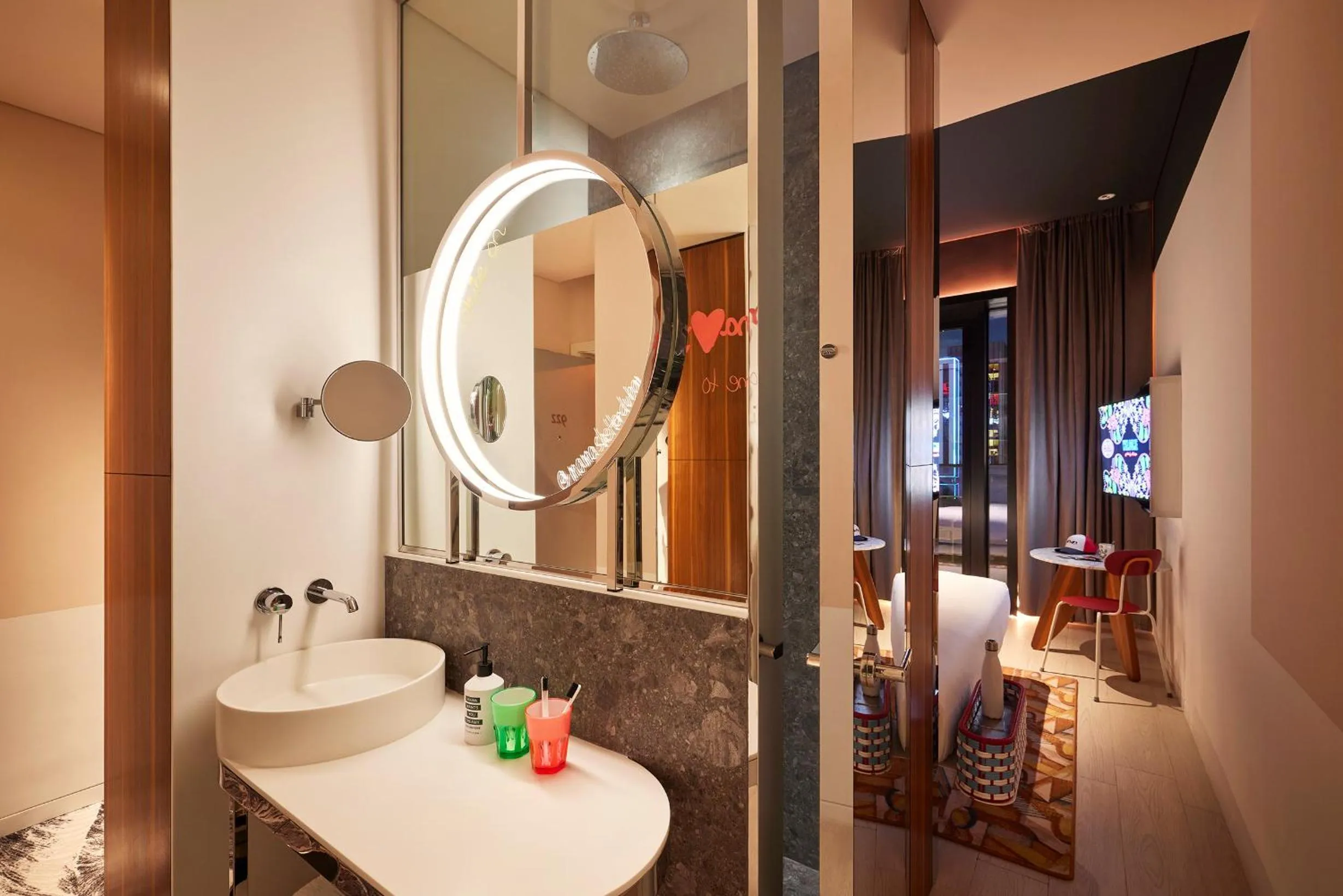 Bedroom in Mama Shelter Dubai